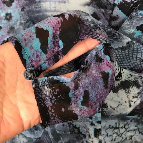 Cabi Small Sheer Blue Purple Animal Print Blouse - Picture 6 of 6